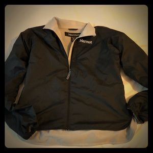 Marmot jacket in black water resistant and lined